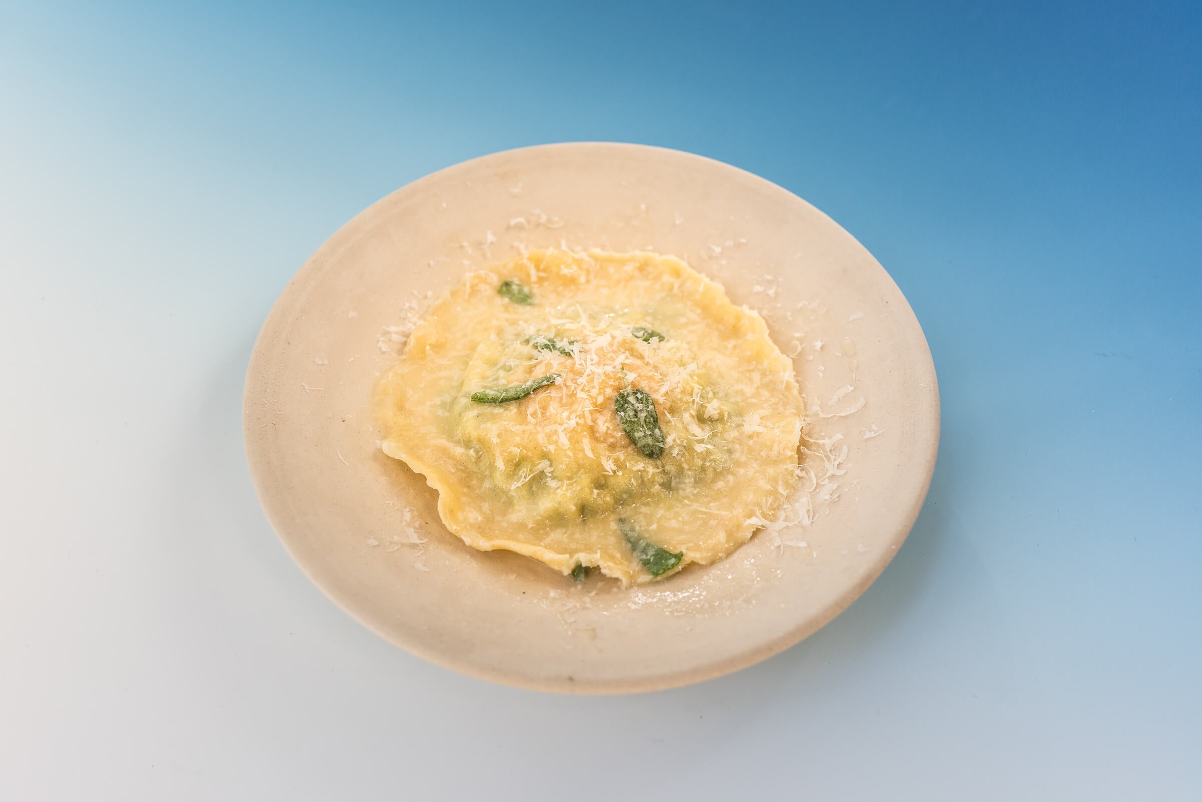 Raviolo all'uovo