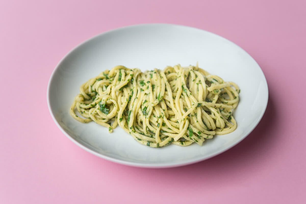 Spaghetti mit frischen Kräutern