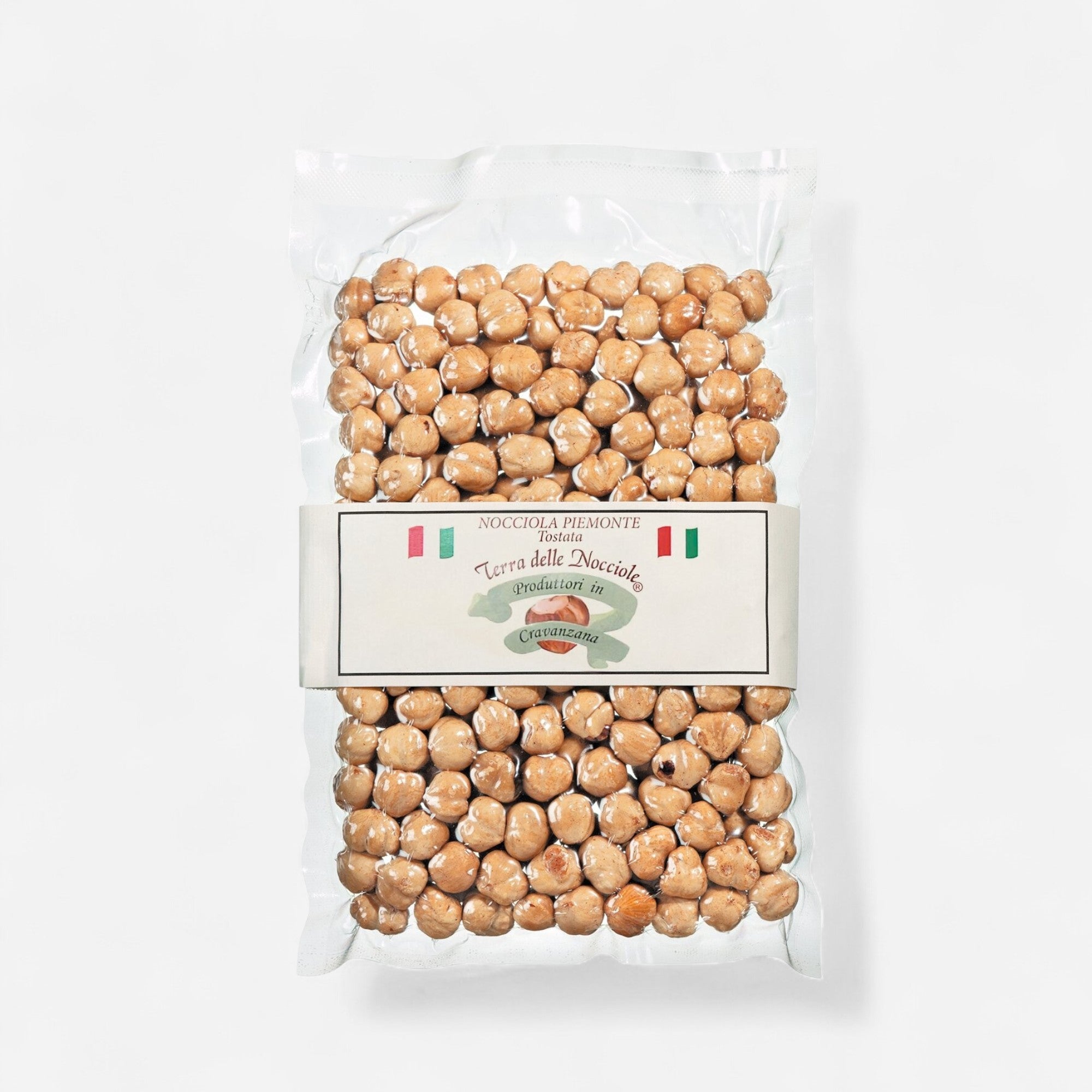 Ganze Piemonteser Haselnüsse, geröstet