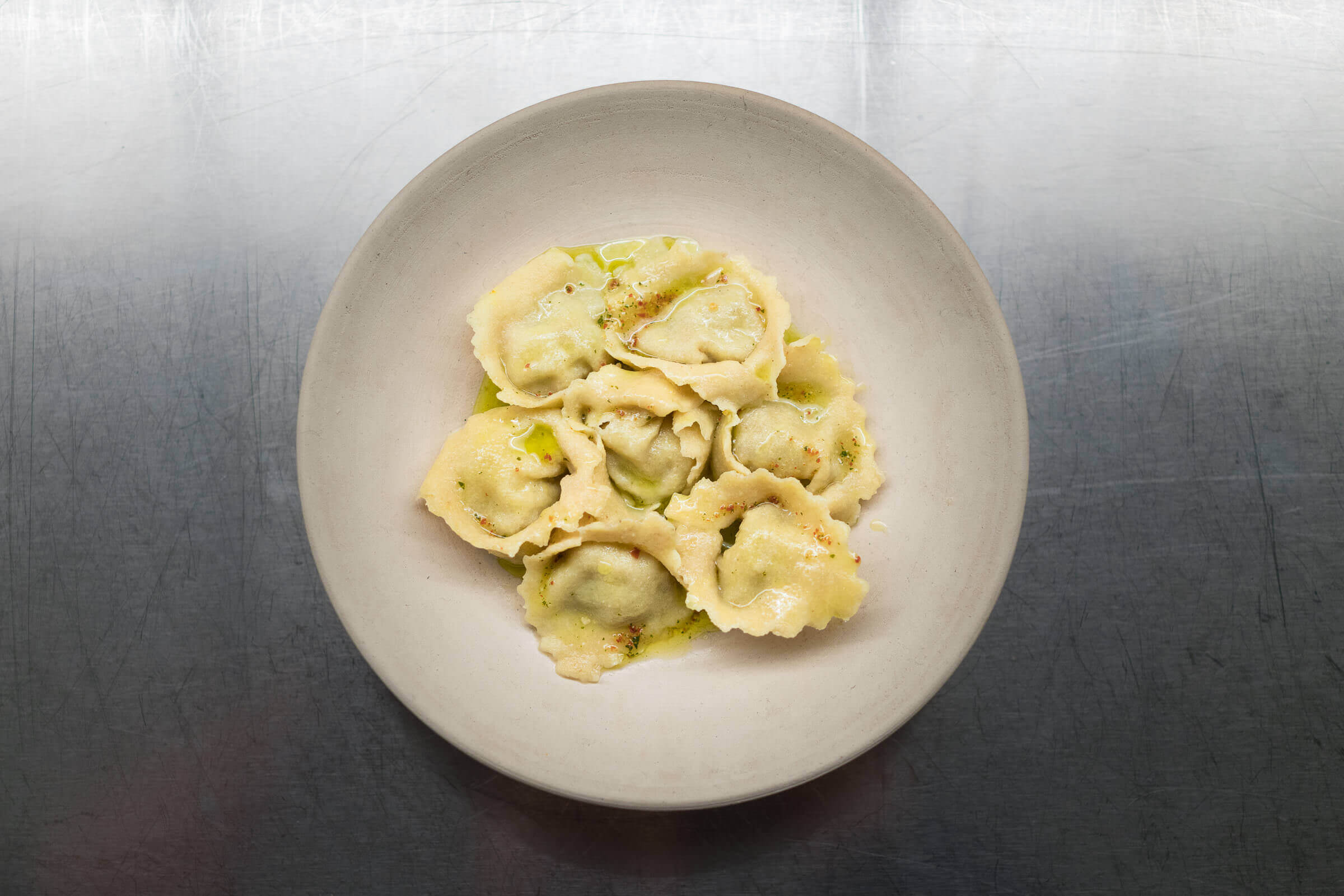 Tortelli mit Artischocken und Minzöl